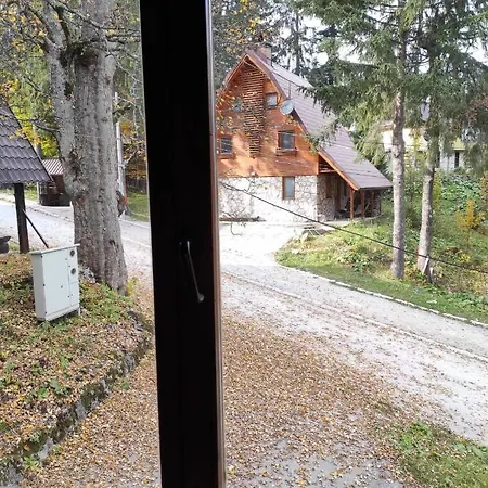 Vikend Kuca Snjesko * Jahorina